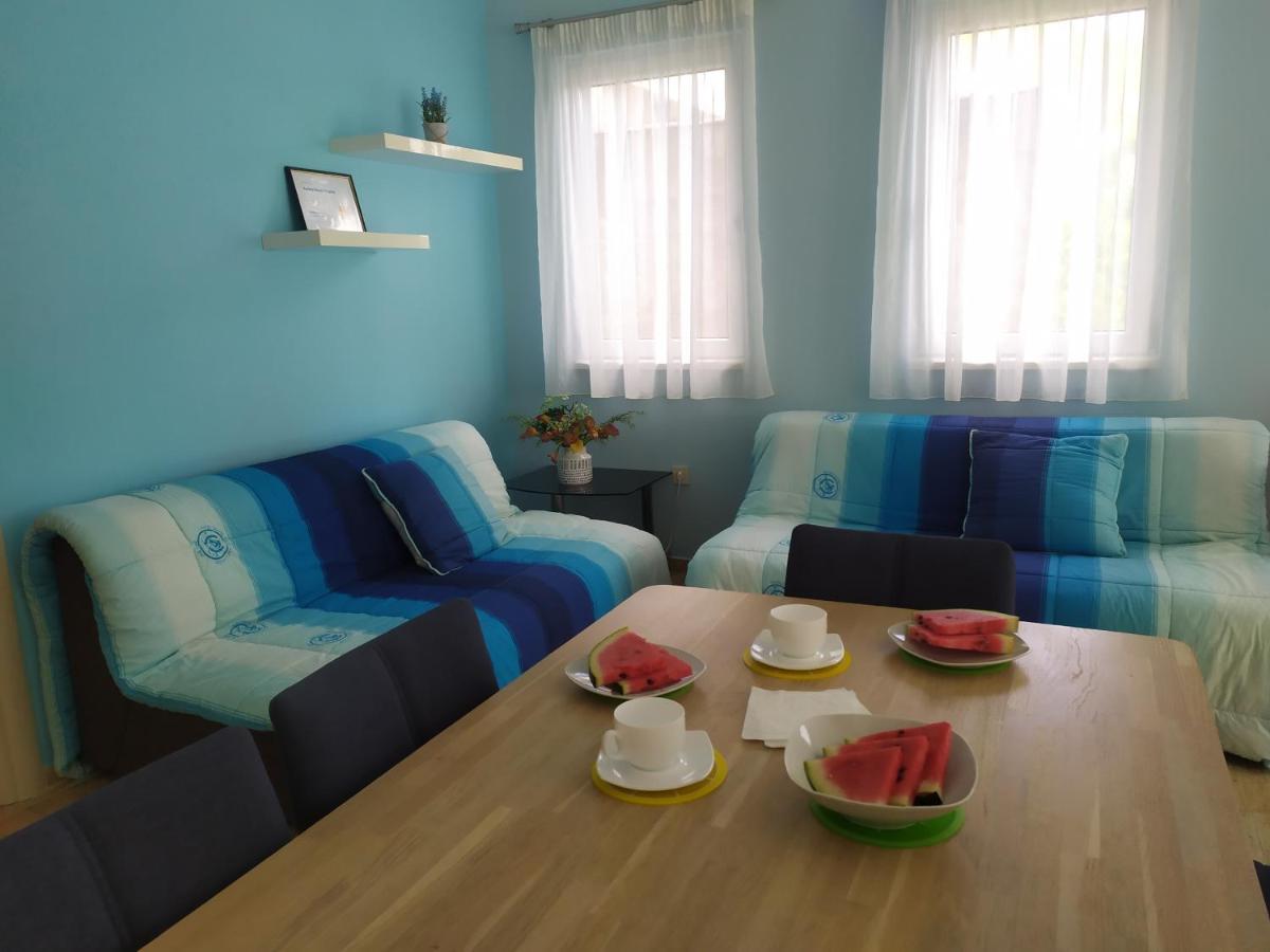 Aurora House Duplex Appartement Njivice Buitenkant foto